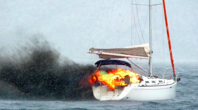 Sarasota Accident Attorney Fire Sinks Sailboat In Sarasota